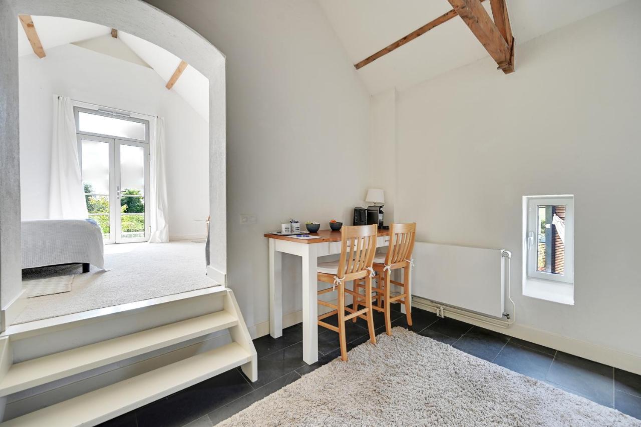 B&B Pompgebouw Aan De Rijn Tolkamer Luaran gambar